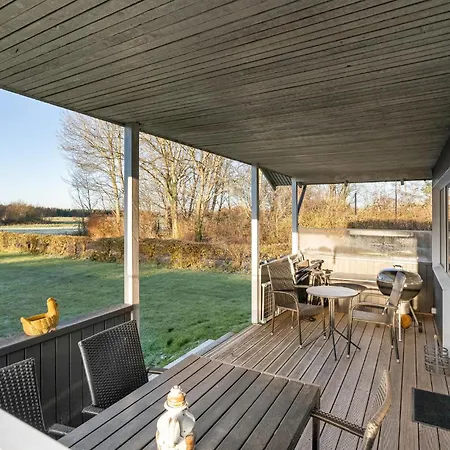 펜션 3 Bedroom Beautiful In *