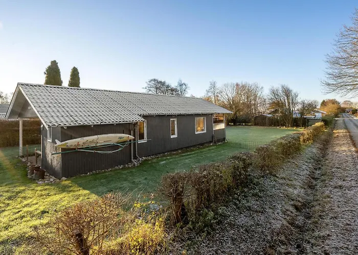 3 Bedroom Beautiful In * Haderslev